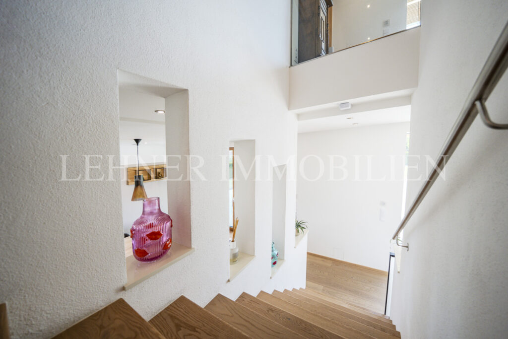 Lehner Immobilien luxuriöse exklusive Villa mit Pool in Werndorf