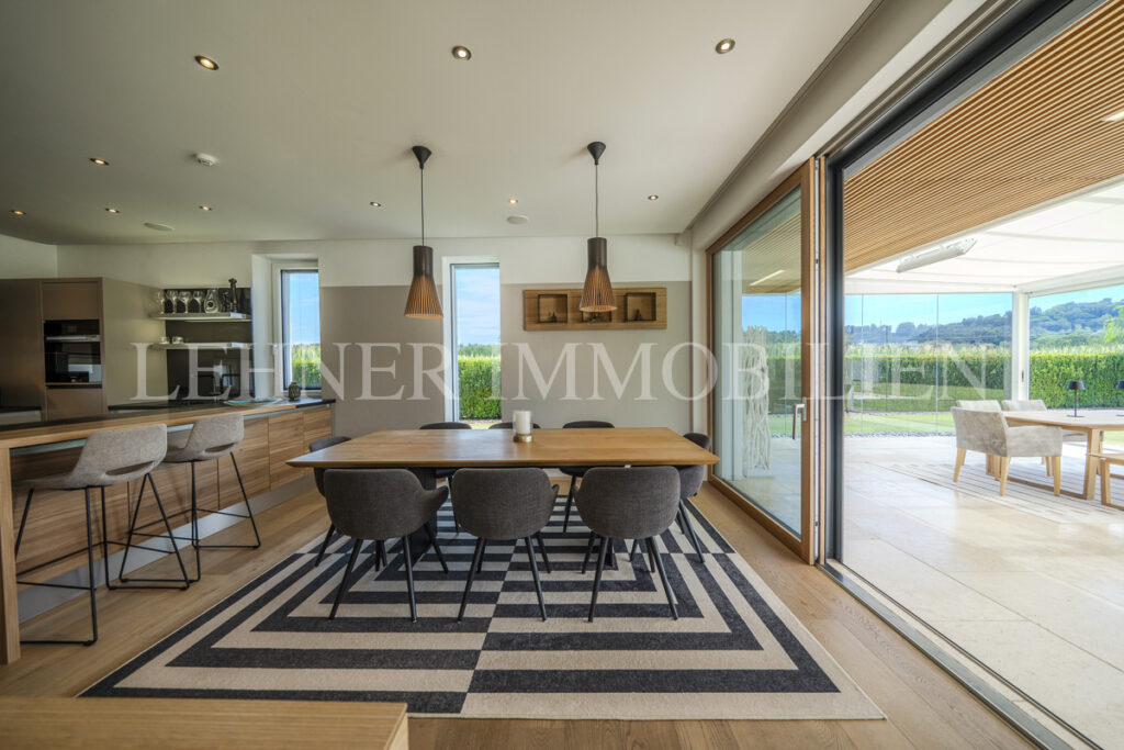 Lehner Immobilien luxuriöse exklusive Villa mit Pool in Werndorf