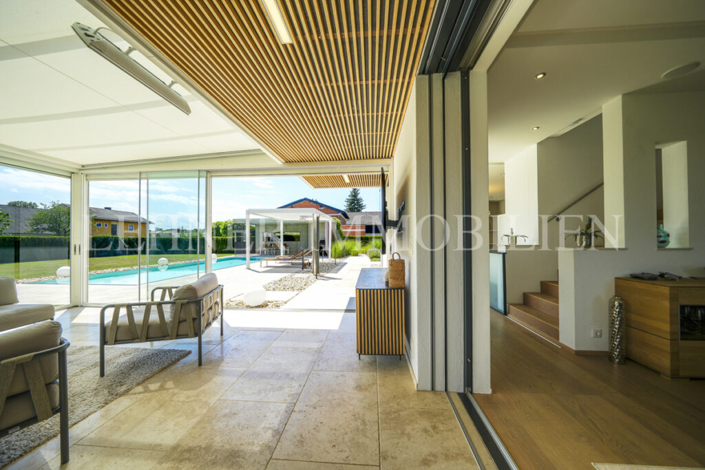 Lehner Immobilien luxuriöse exklusive Villa mit Pool in Werndorf