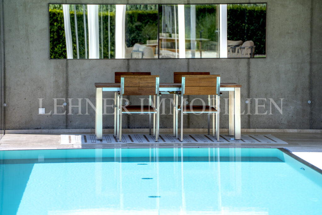 Lehner Immobilien luxuriöse exklusive Villa mit Pool in Werndorf