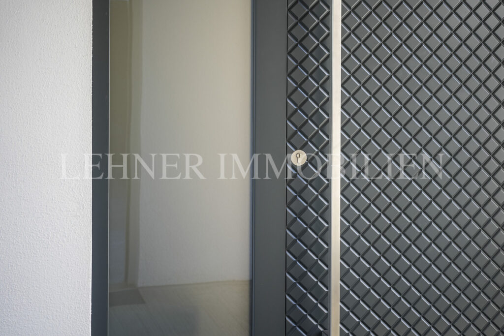 Lehner Immobilien luxuriöse exklusive Villa mit Pool in Werndorf