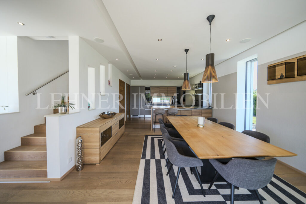 Lehner Immobilien luxuriöse exklusive Villa mit Pool in Werndorf