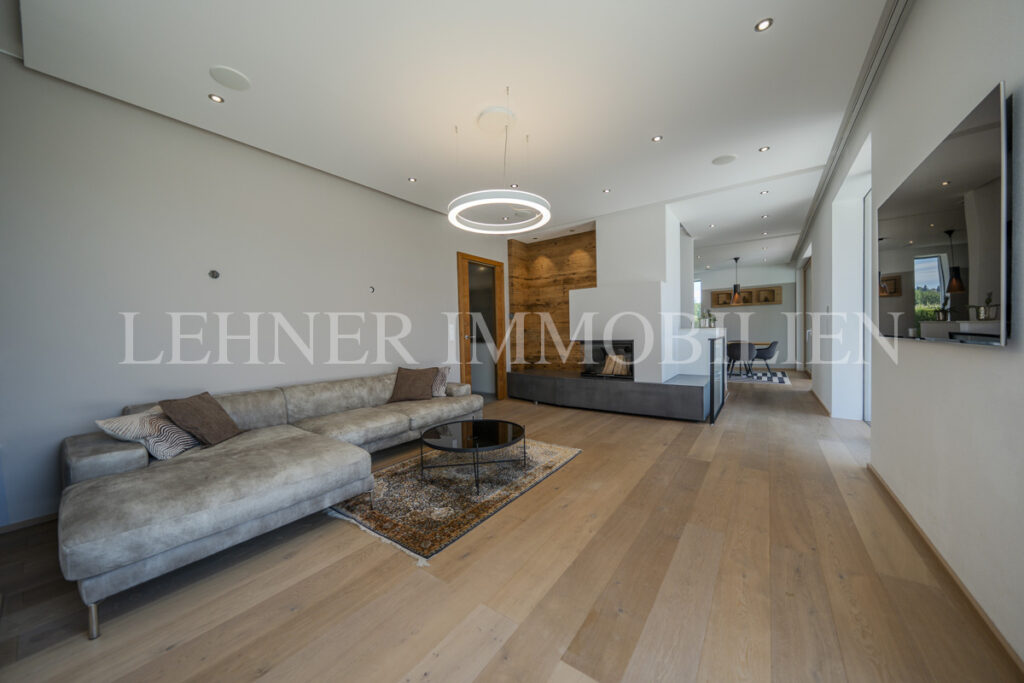 Lehner Immobilien luxuriöse exklusive Villa mit Pool in Werndorf