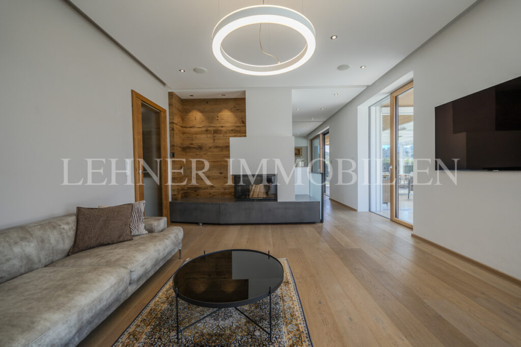 Lehner Immobilien luxuriöse exklusive Villa mit Pool in Werndorf