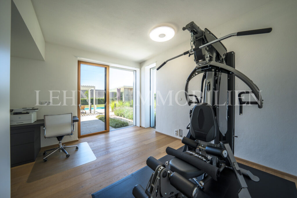 Lehner Immobilien luxuriöse exklusive Villa mit Pool in Werndorf