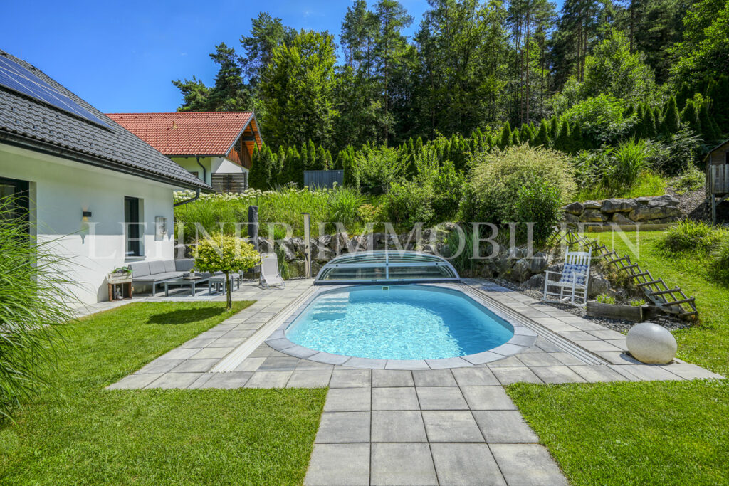 Lehner Immobilien Schöner Bungalow in ruhiger Waldrandlage in Tobelbad