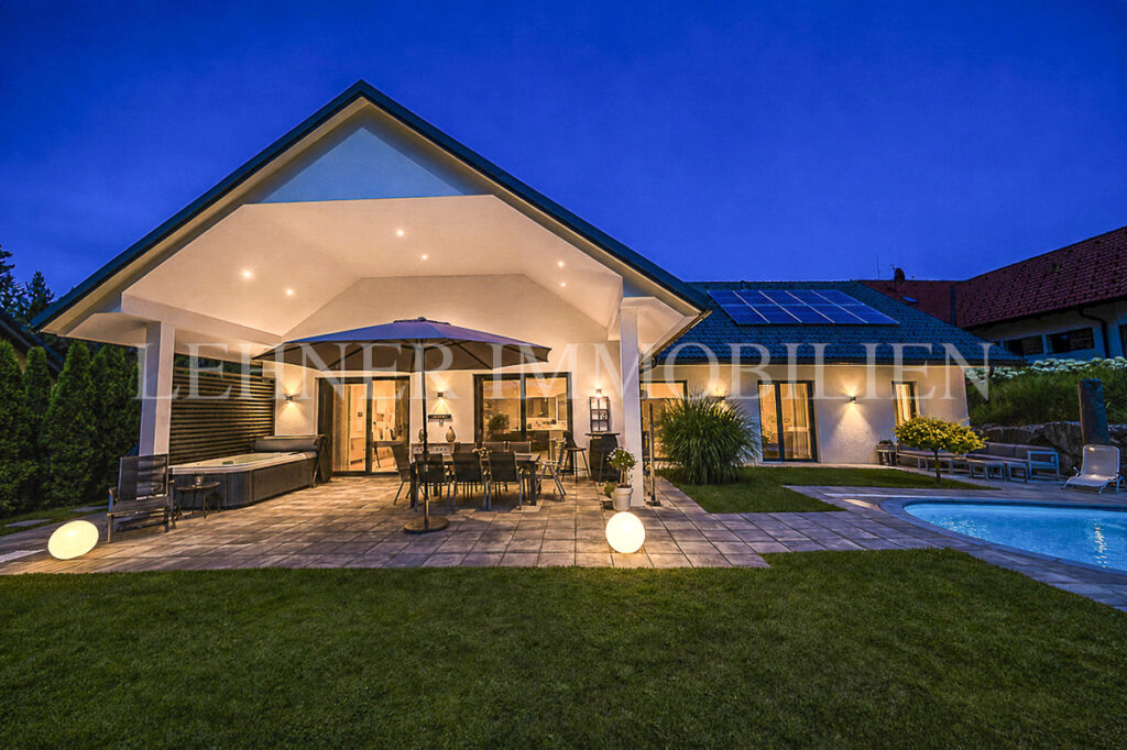 Lehner Immobilien Schöner Bungalow in ruhiger Waldrandlage in Tobelbad