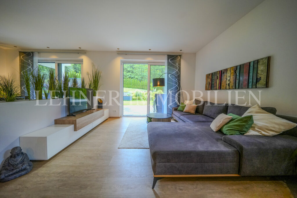 Lehner Immobilien Schöner Bungalow in ruhiger Waldrandlage in Tobelbad