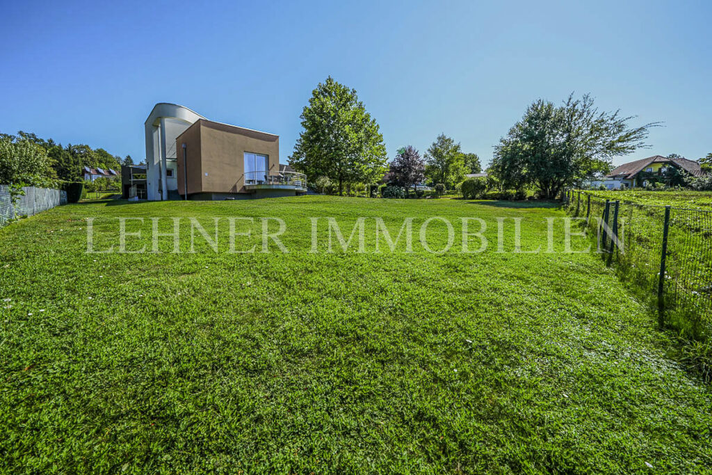 Lehner Immobilien exklusive Architektur Villa mit traumhafter Aussicht in Lieboch