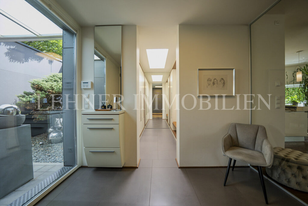 Lehner Immobilien exklusive Architektur Villa mit traumhafter Aussicht in Lieboch