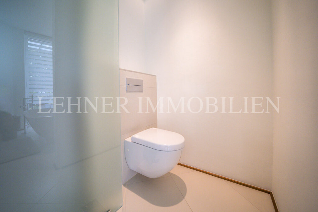 Lehner Immobilien exklusive Architektur Villa mit traumhafter Aussicht in Lieboch