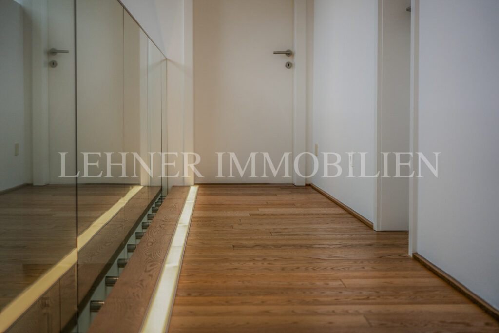 Lehner Immobilien exklusive Architektur Villa mit traumhafter Aussicht in Lieboch