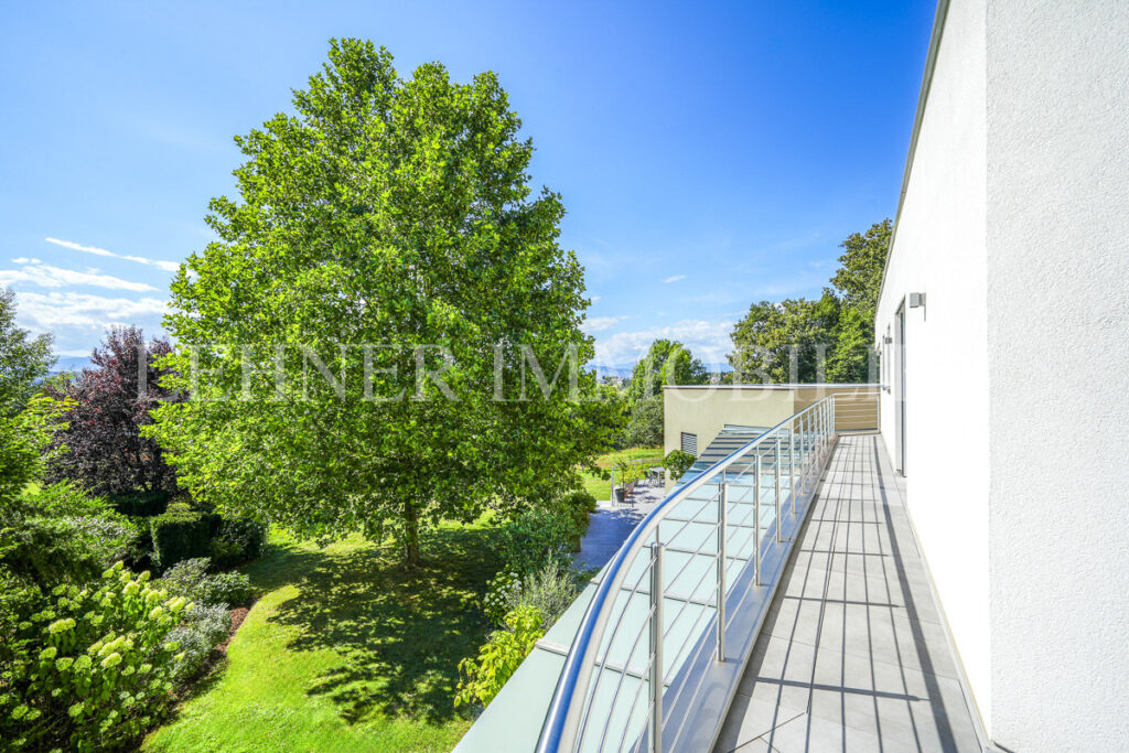 Lehner Immobilien exklusive Architektur Villa mit traumhafter Aussicht in Lieboch