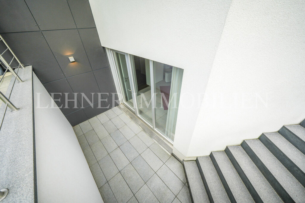Lehner Immobilien exklusive Architektur Villa mit traumhafter Aussicht in Lieboch