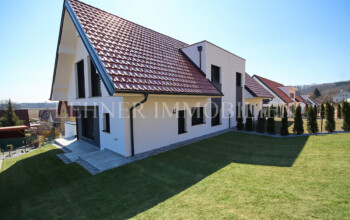 Lehner Immobilien Doppelhaushälfte Lang/Göttling